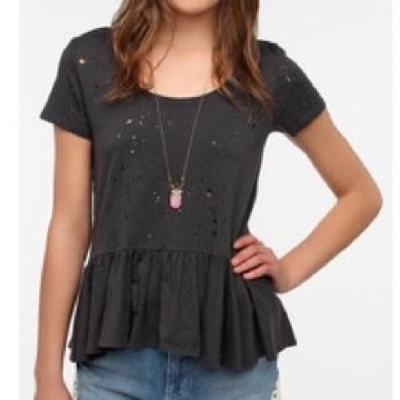 White Urban Outfitters Daydreamer White Destroyed Peplum Deep Scoop Tee Size XS - Picture 2 of 5